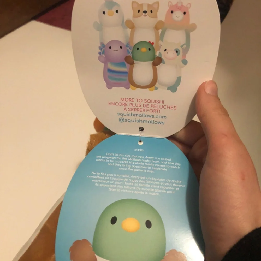 Squishmallows Hug Mees-Avery - Picture 4 of 5